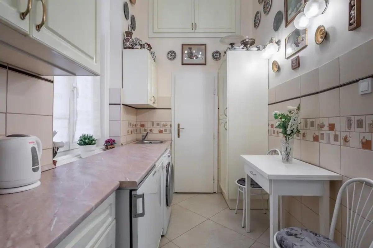 Astoria Central Apartments Budapest Luaran gambar