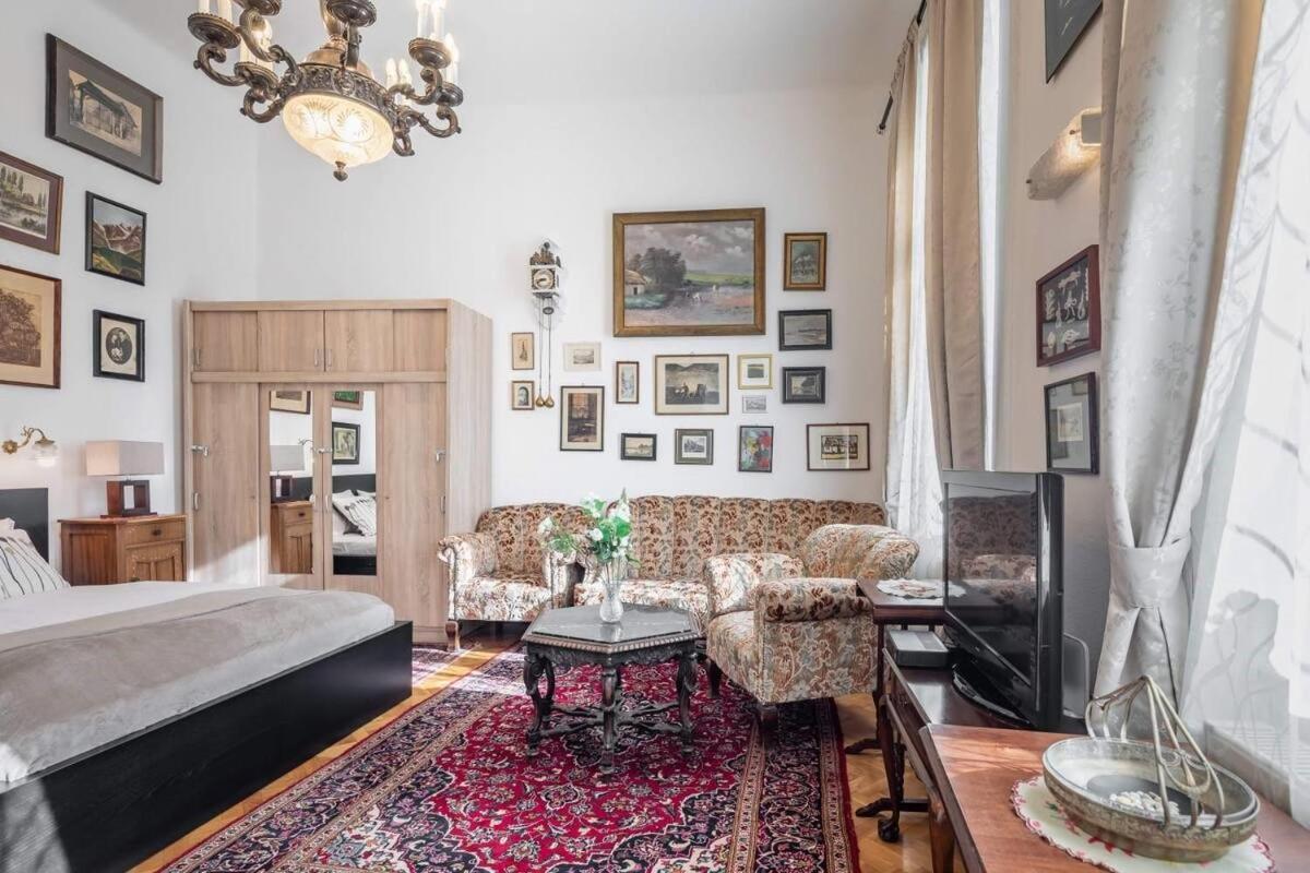 Astoria Central Apartments Budapest Luaran gambar