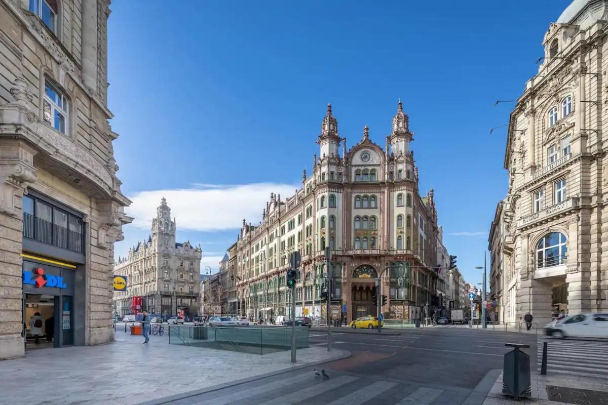 Astoria Central Apartments Budapest Luaran gambar