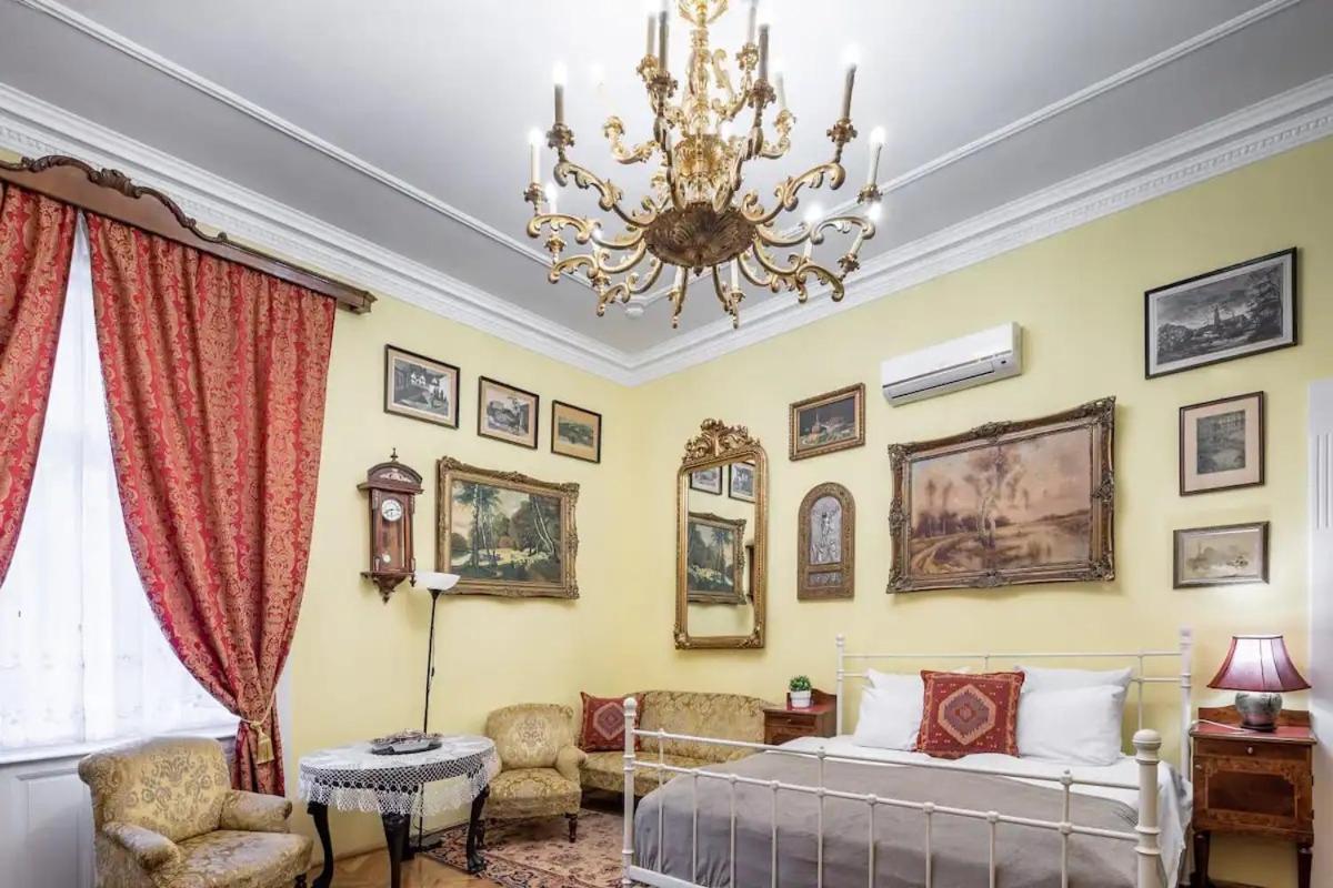 Astoria Central Apartments Budapest Luaran gambar