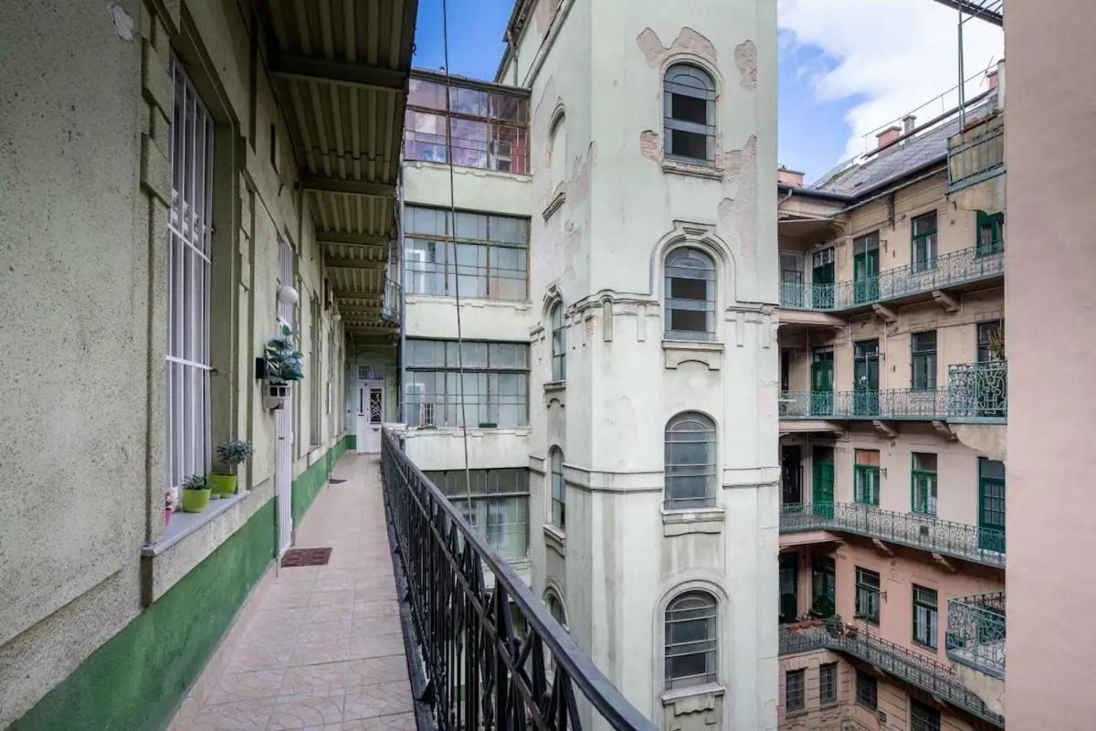 Astoria Central Apartments Budapest Luaran gambar